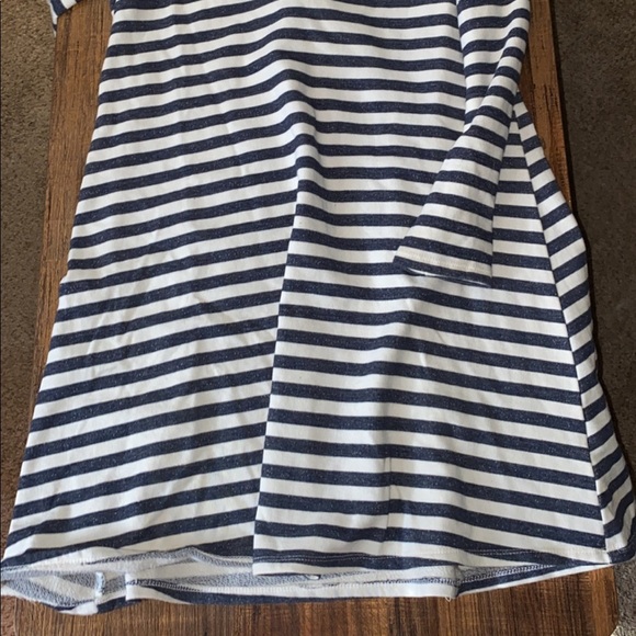 Gorgeous striped dress - Picture 2 of 2